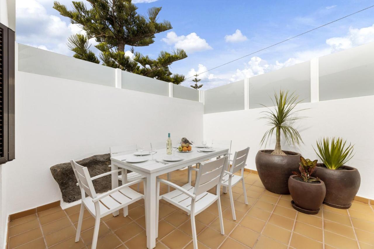 Villa 4 - Vipvipvillas Tias Exterior photo